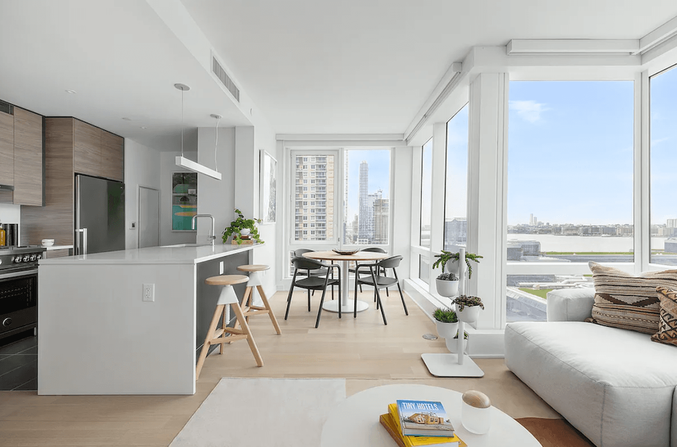 PREMIUM 2BR/2BA IN PRIME HUDSON YARDS, HIGH-END CONDO FINISHES, GREAT VIEWS