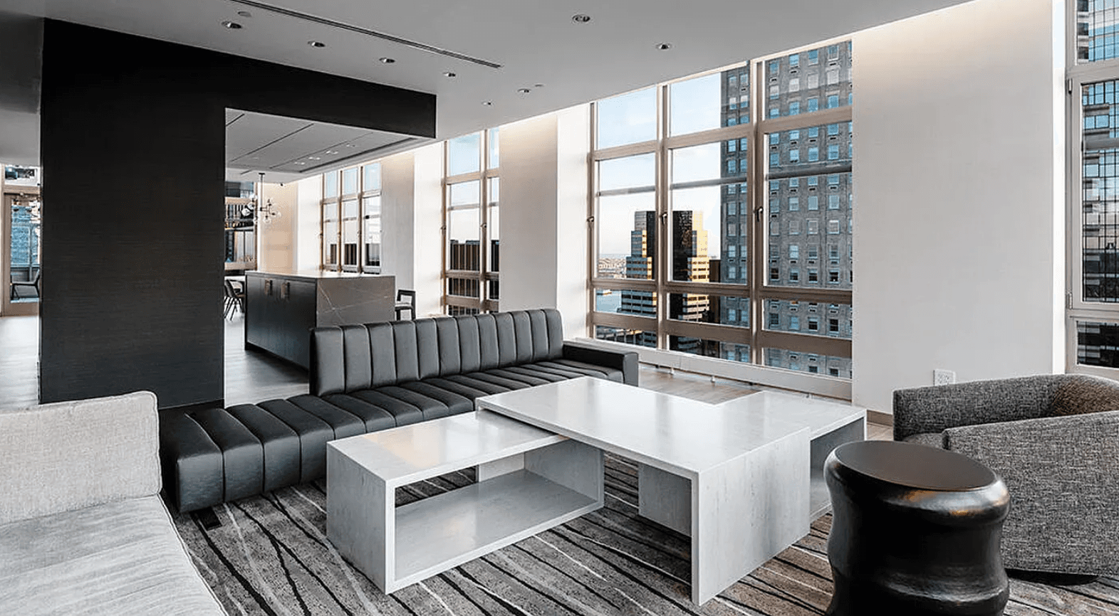 EXCLUSIVE 2BR/2BA IN ULTRA LUXURY HIGH-RISE FINANCIAL DISTRICT BUILDING