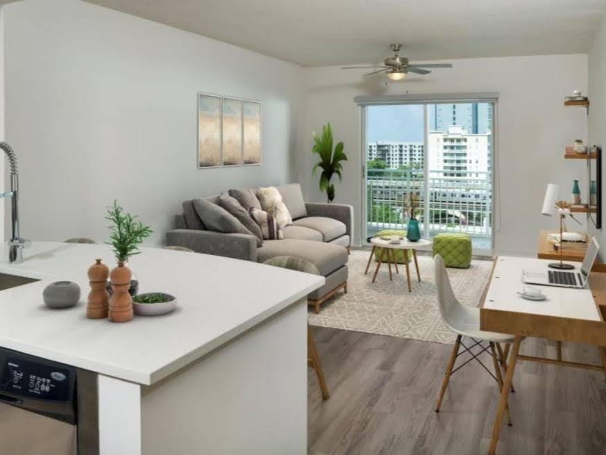 MIAMI: Your One Bed Search Ends Here w1BR/Balcony In Brickell - SW 10th Street - Full Amenities, Walking Distance To All Points of Interest!