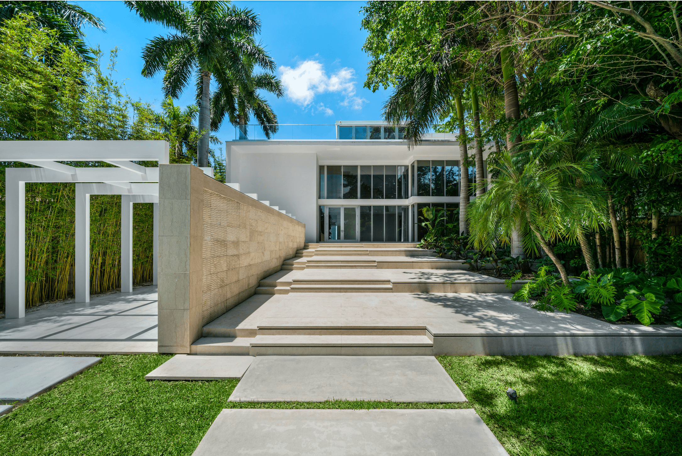 PRICE TO SELL!!| MIAMI $19M MANSION | 105 FT Linear OPEN WATER FRONT | 7 bed 9.5 bath |13,282 SQFT |  VENETIAN ISLANDS