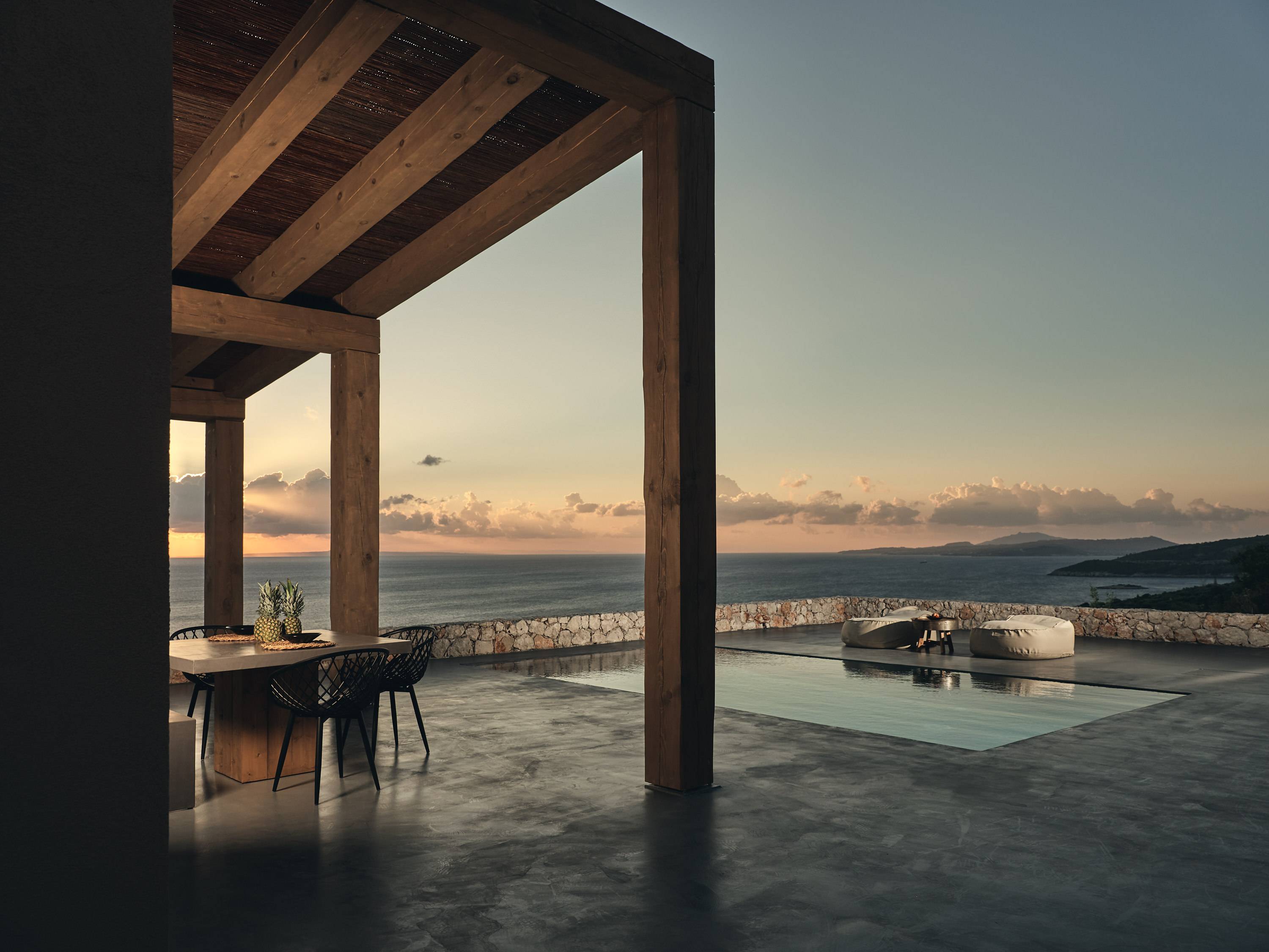THE EMERALD COMPLEX VILLAS :  A 3-Villa complex with Breathtaking seaviews and swimming pools in Zakynthos