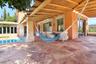 Villa to rent in Vouliagmeni - EXTERIOR 9