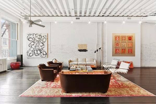 Quintessential loft living in this expansive 2BR/2.5BA