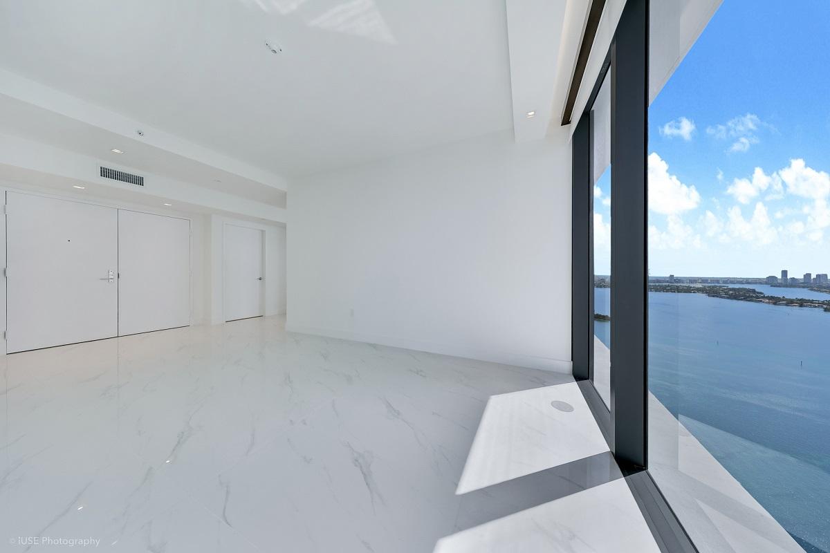 Main Entrance Lobby | Office