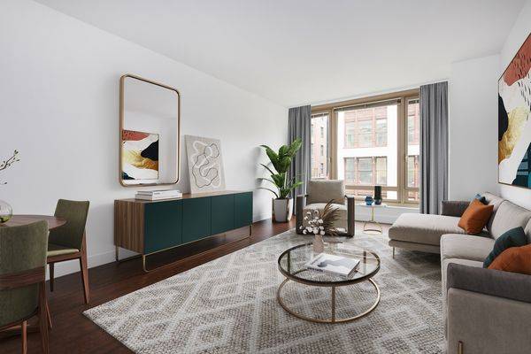 EXCLUSIVE RESIDENCE CLUB IN THE HEART OF FLATIRON...WALKING DISTANCE TO MADISON PARK AND THE FLATIRON BUILDING