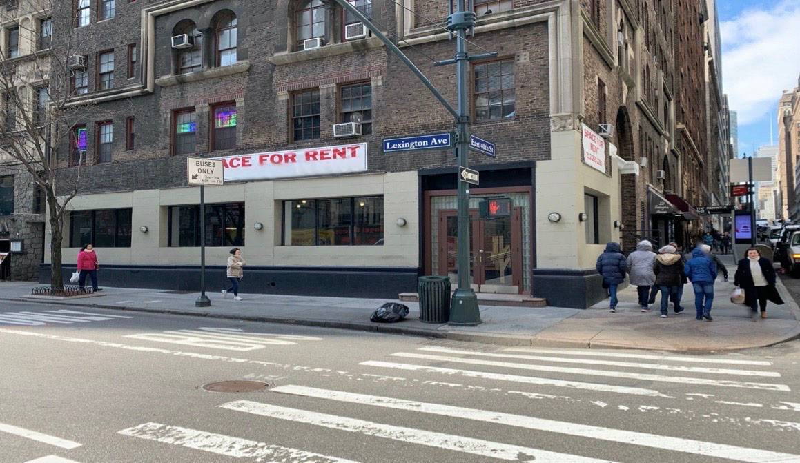 PRIME MURRAY HILL LOCATION,Fully vented corner restaurant space, available for the first time in over 30 years