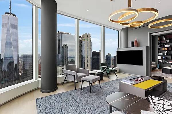 FULL FLOOR PENTHOUSE, SIMPLY AMAZING, 5 BR/7.5BA in FIDI