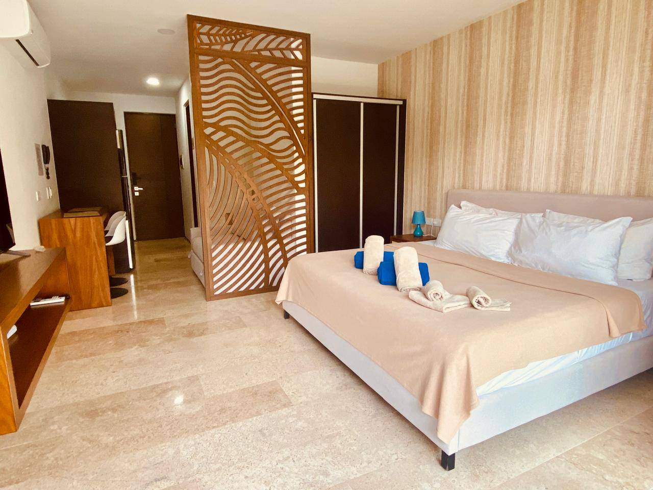 GORGEOUS STUDIO PENTHOUSE WITH PRIVATE POOL AND PREMIUM AMENITIES IN TULUM´S HEART