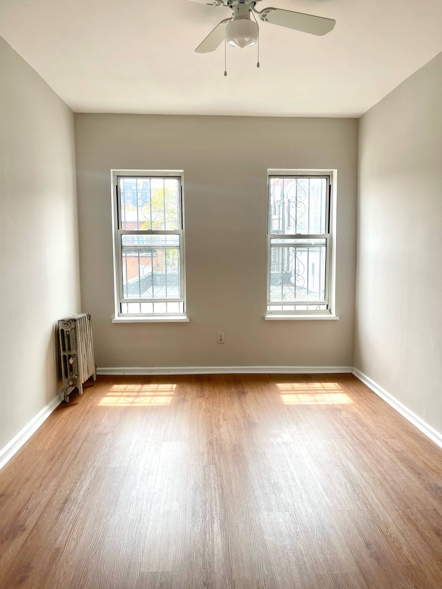 Renovated 3 bed/1 bath apartment in the Heart of Ocean Hill!