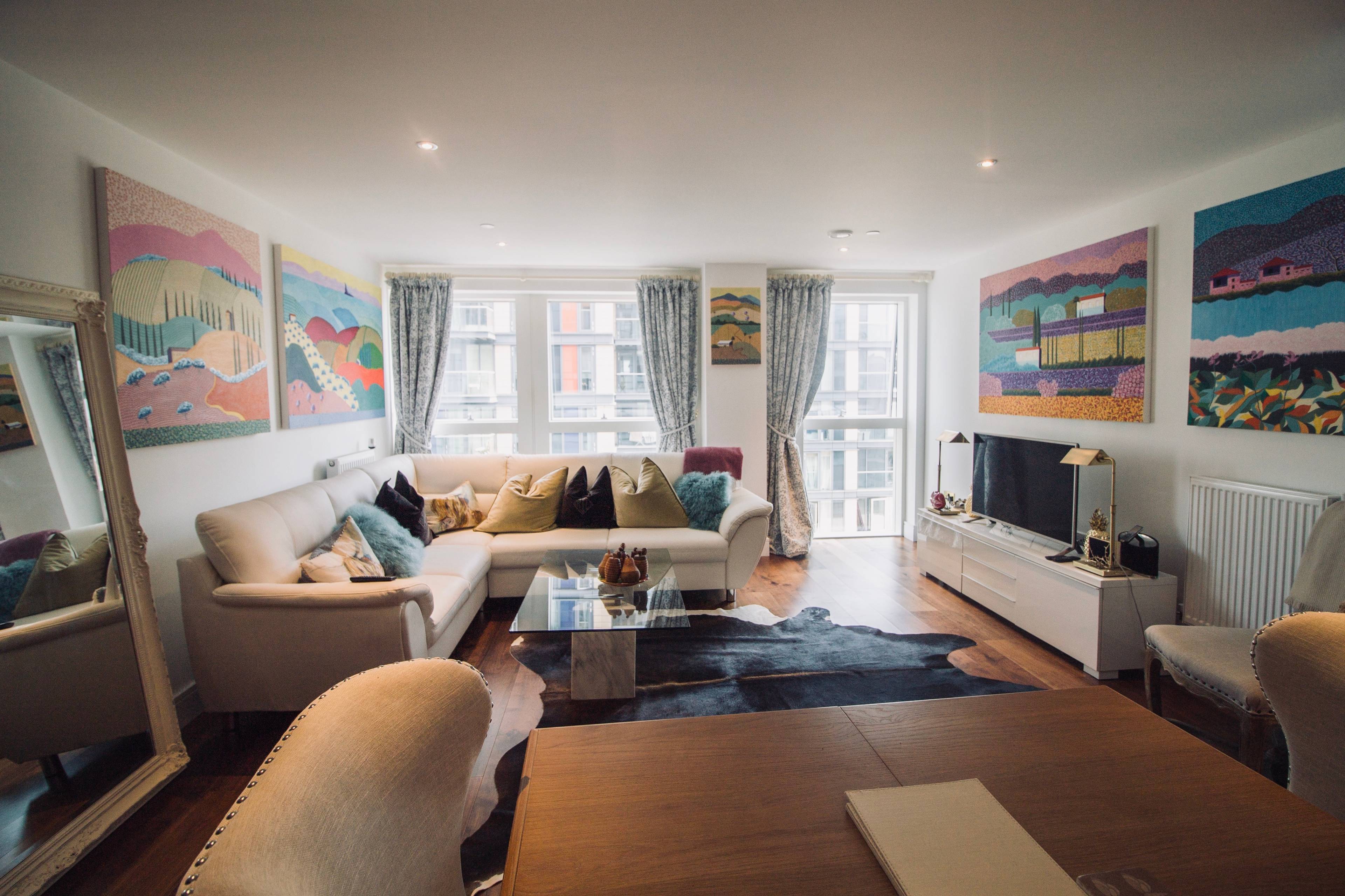 Stunning 2 bedroom flat, Canary Wharf, London