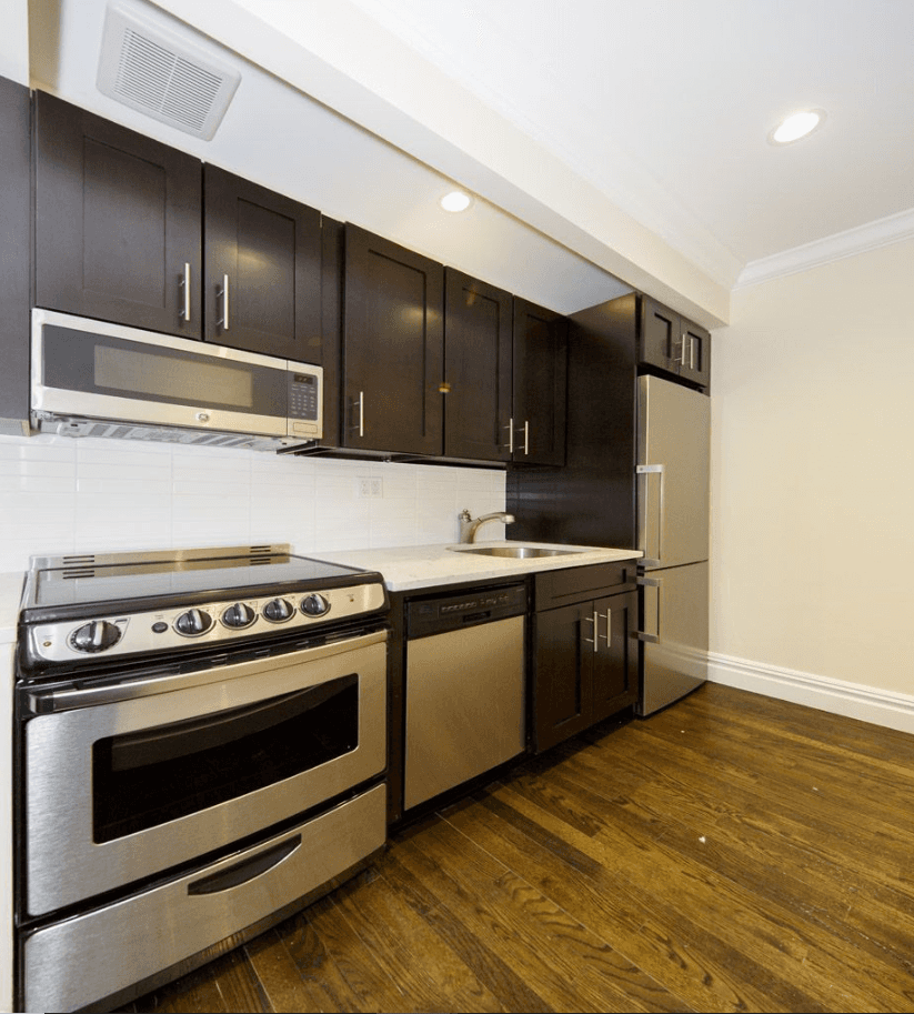 No fee + 1 month free rent apartment in Lower Manhattan