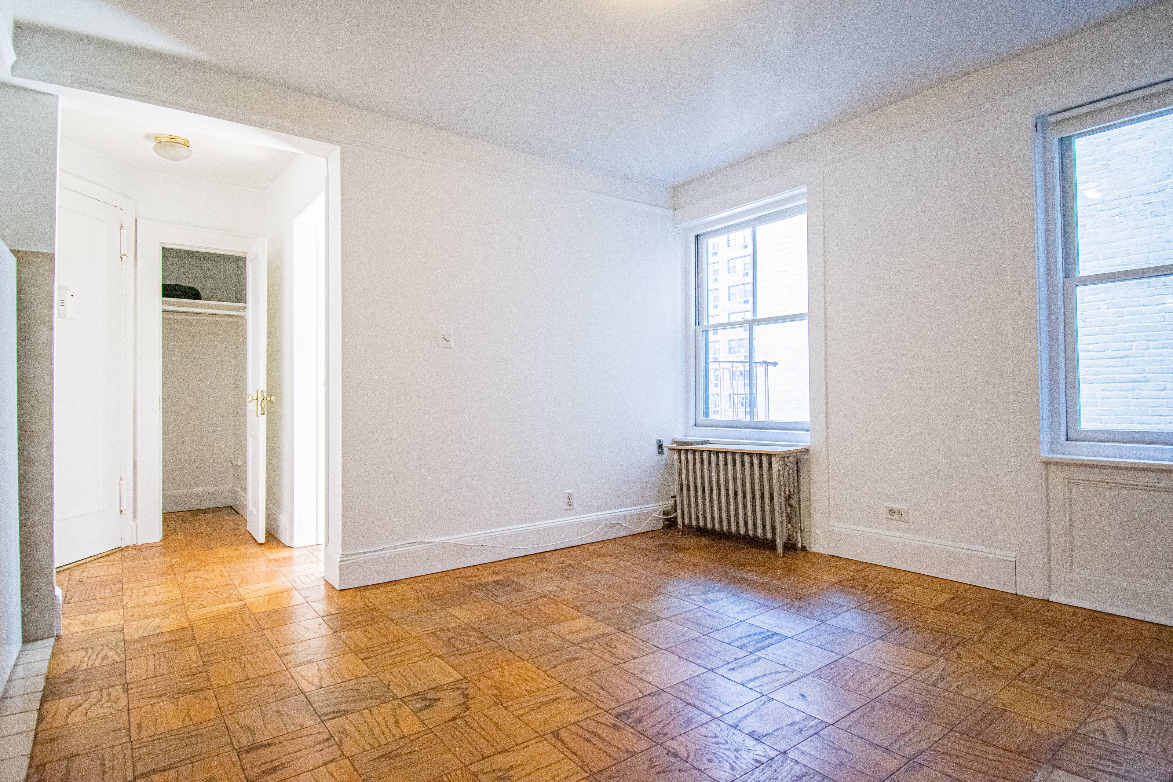 Cozy West Village Home Steps From Transportation and Museums (No Fee)