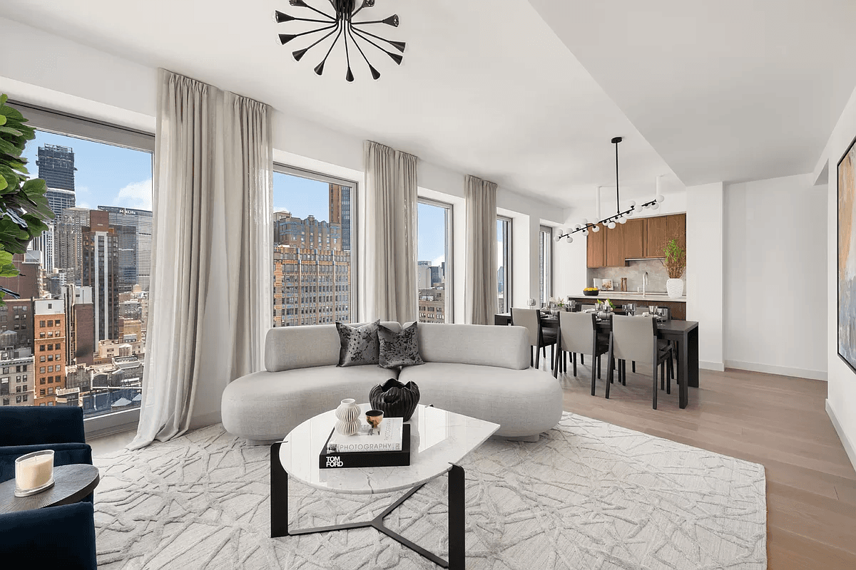 Manhattan Investment Property | Flatiron | Empire State Building Views | 1,600 + SF 2 Bed 2+ Bath | $3M