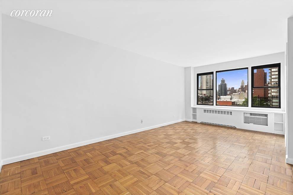 Sun Drenched UES 1 Bed Rental under $2,500/mo
