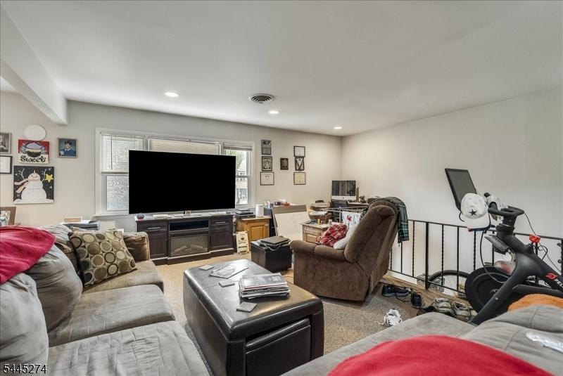 1590 tenant apartment