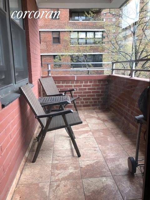 For Rent Available June 1st 2, 900 Utilities Included 210 East Broadway Apartment H 607 HUGE ONE BEDROOM available June 1st.
