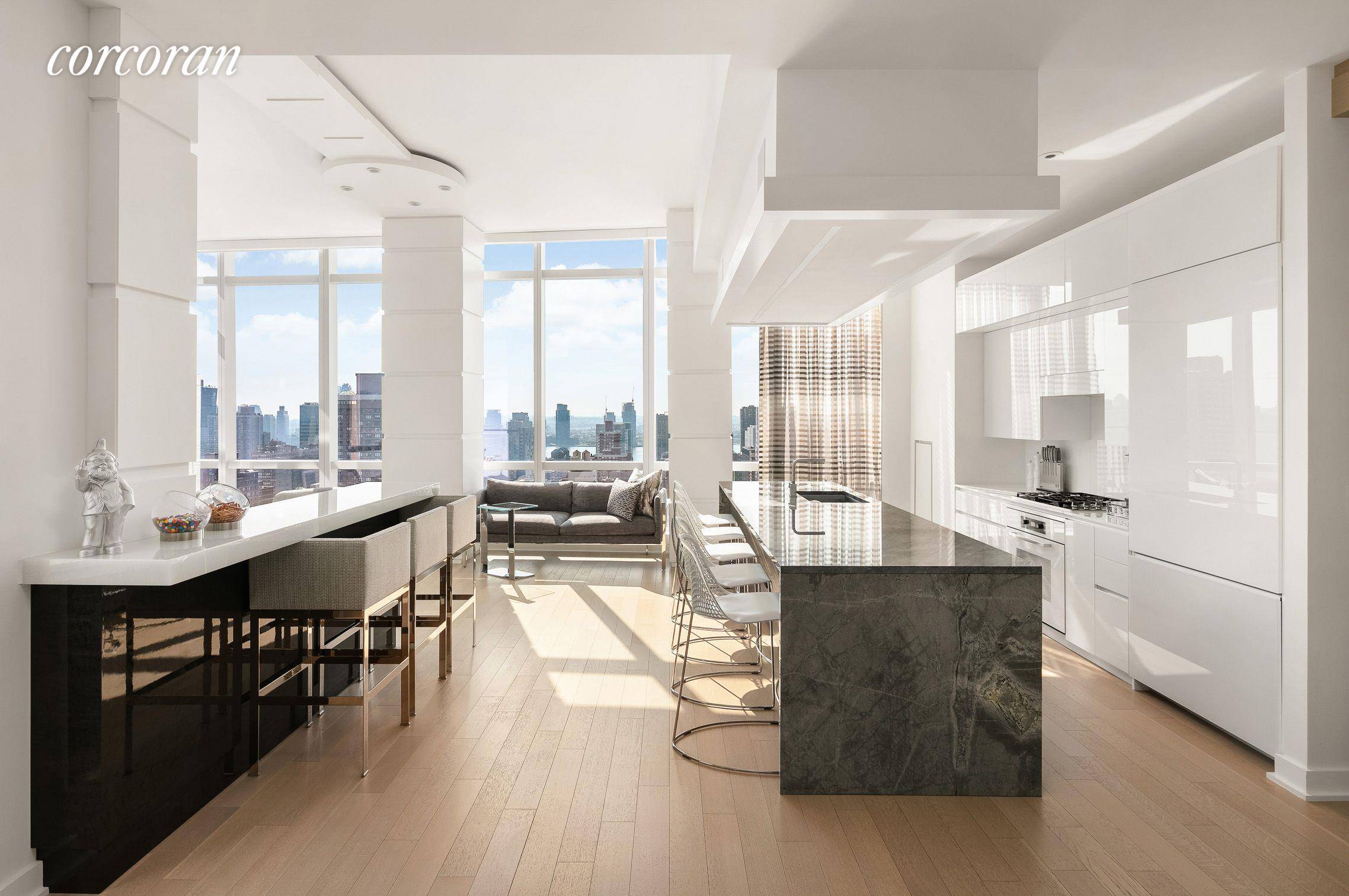 Stunning city skyline views abound from every room of this grandly proportioned 2804 sq.