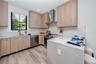 Waterfall Quartz Countertop-perfect eat-in area