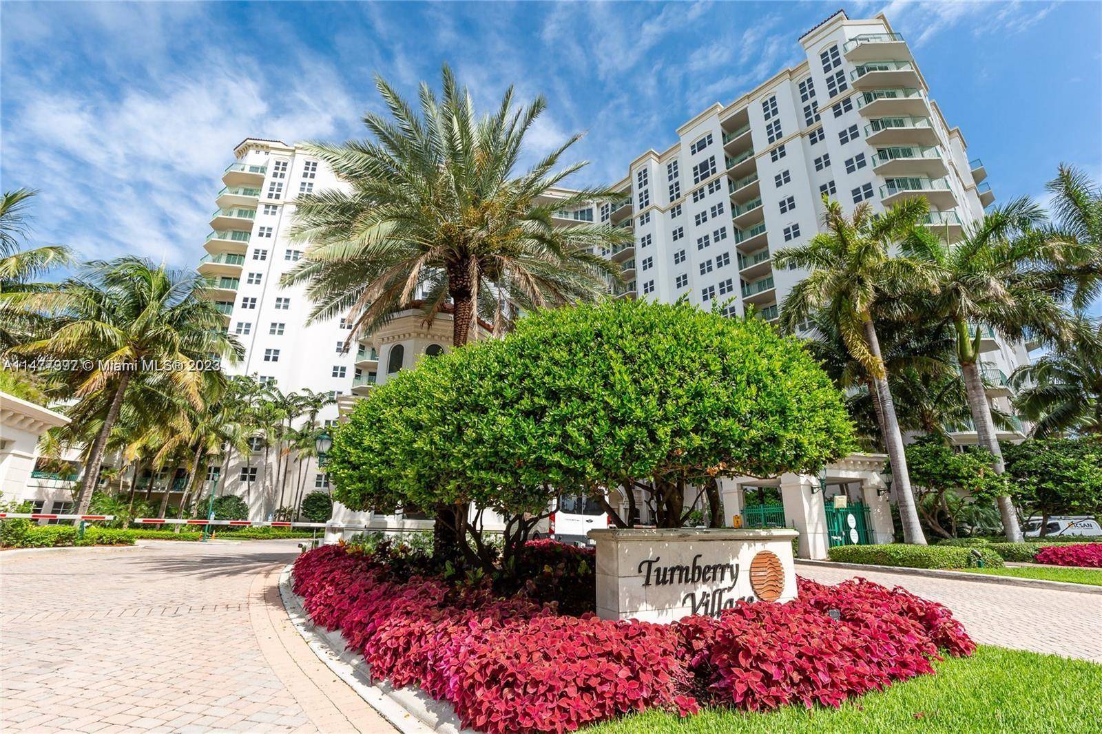 This stunning 1 bedroom condo is located in the highly sought after neighborhood of Aventura.