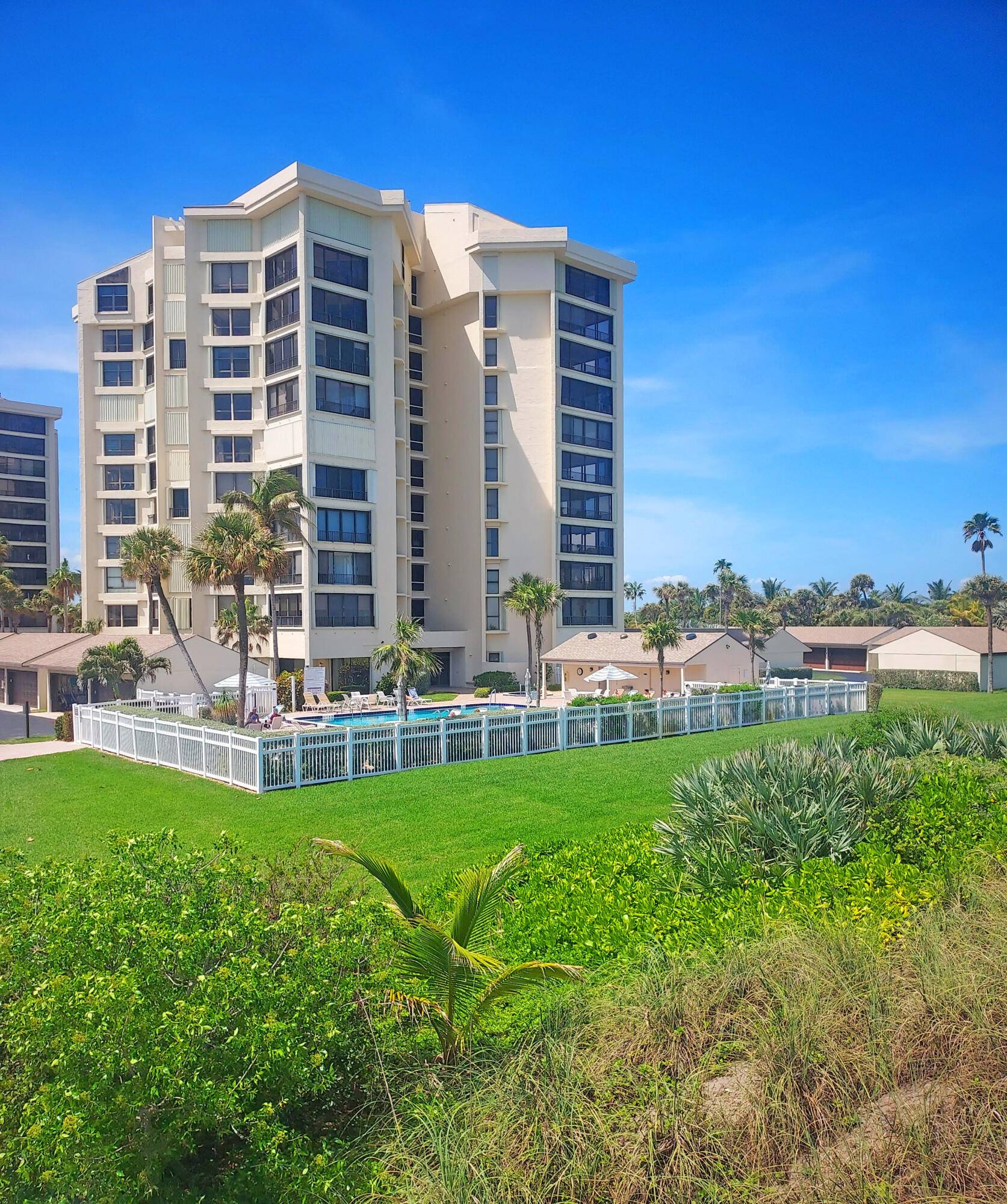 Gorgeous fully furnished 2B 2B, 2nd floor corner condo awaits at Ocean Village !