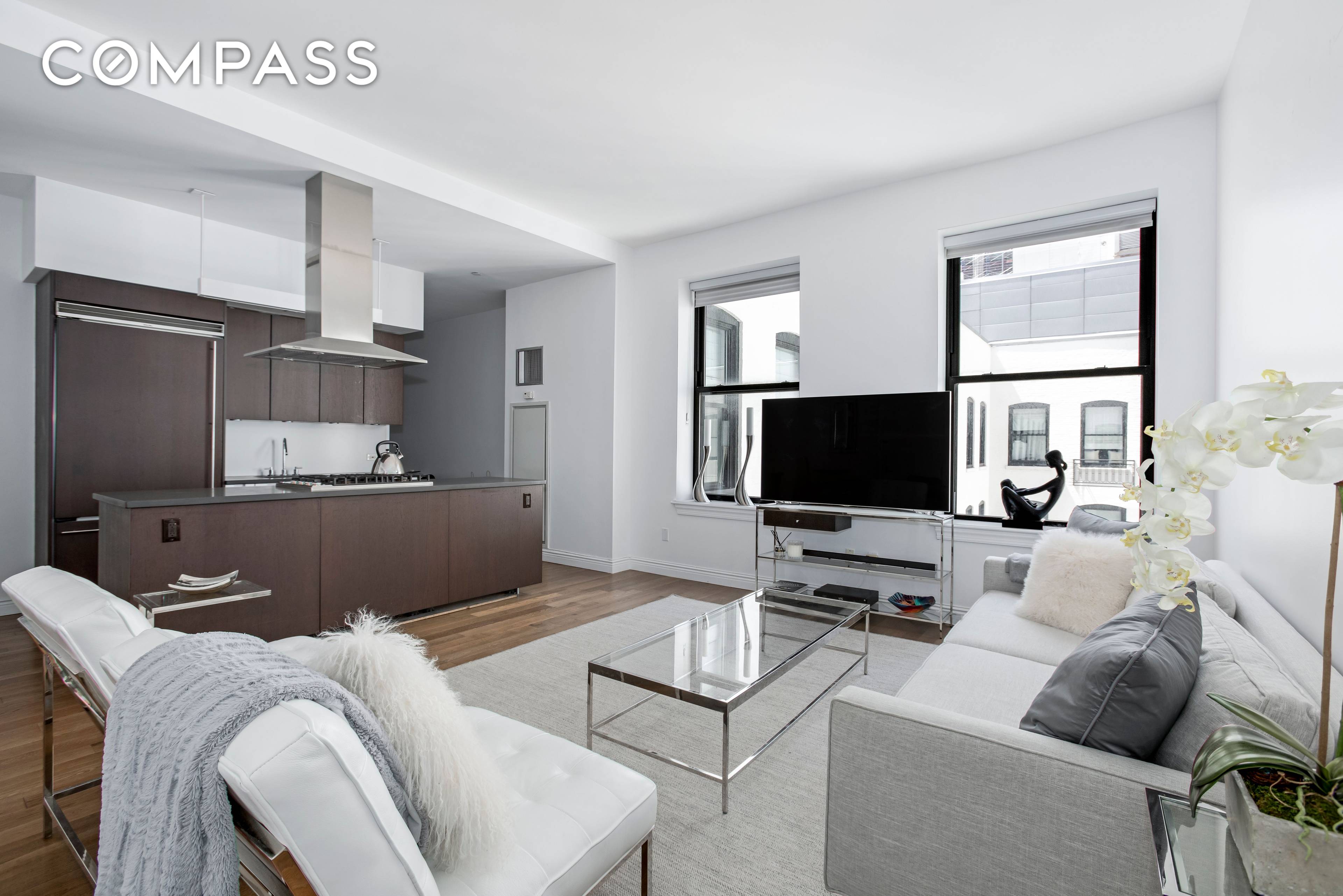This V line Penthouse unit is one of the most coveted one bedroom layouts at the Grand Madison, now available for the first time since 2013.