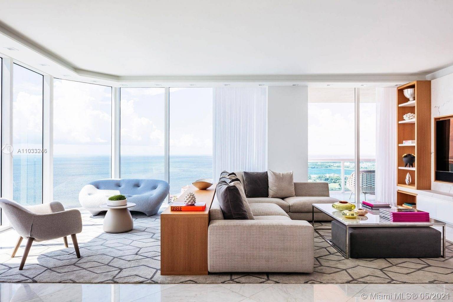 Located on the waterway that connects Biscayne Bay to the Atlantic Ocean you have panoramic views from North Beach all the way around to the Port of Miami.