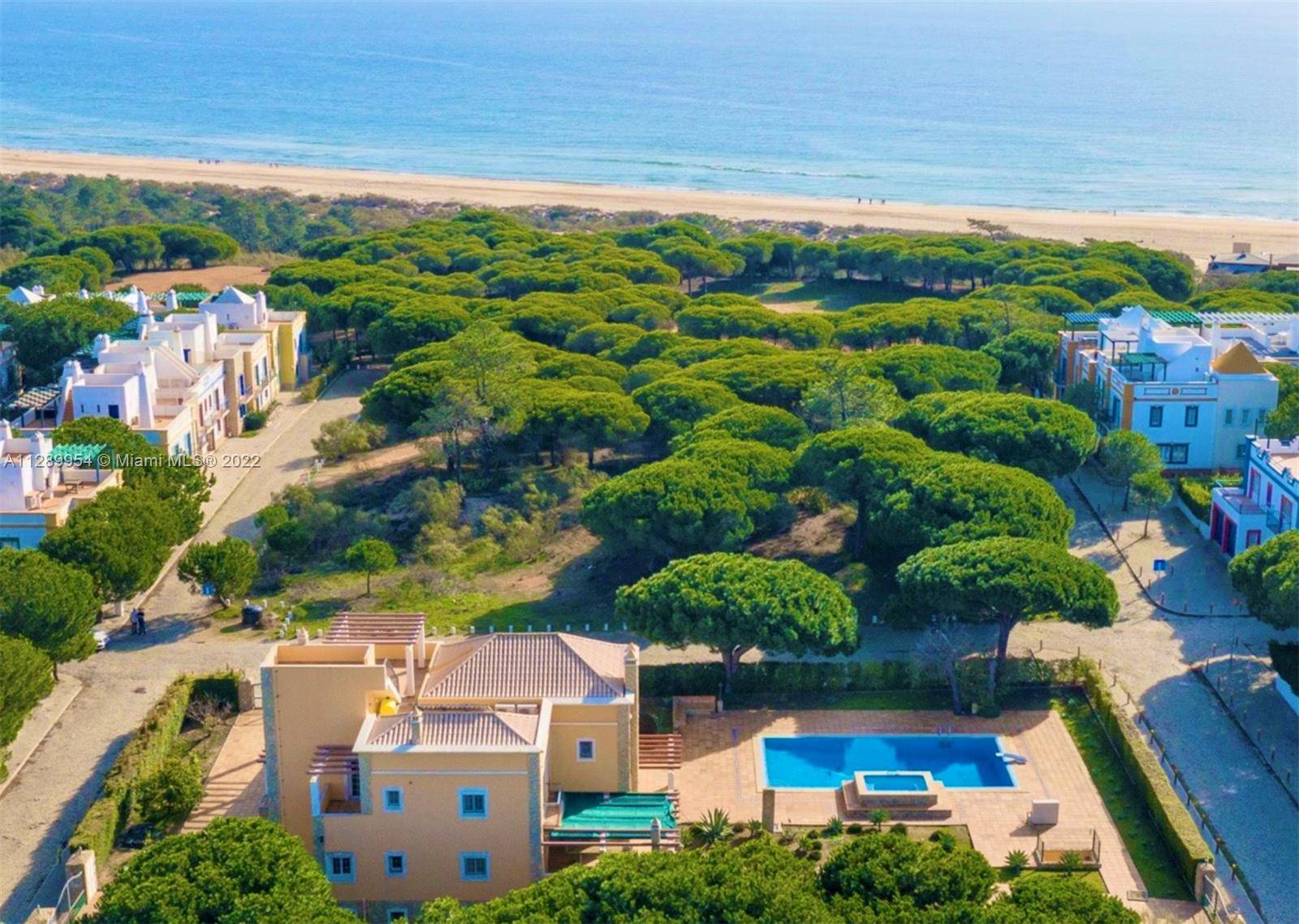 Located on the beach on the southern coast of Portugal near Spain alongside other villas and golf courses, this large villa is ideally situated to experience the best of the ...