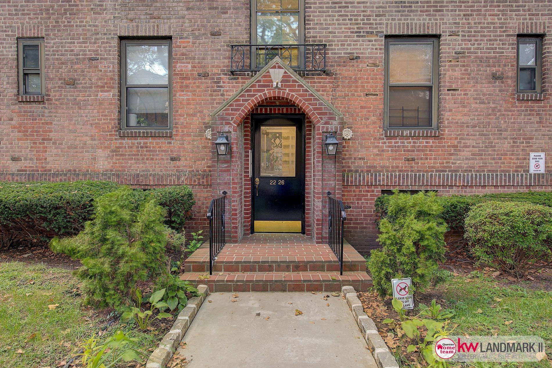 Top floor 1 bedroom condo in highly sought after Garden Bay Manor in Astoria Heights, Queens.