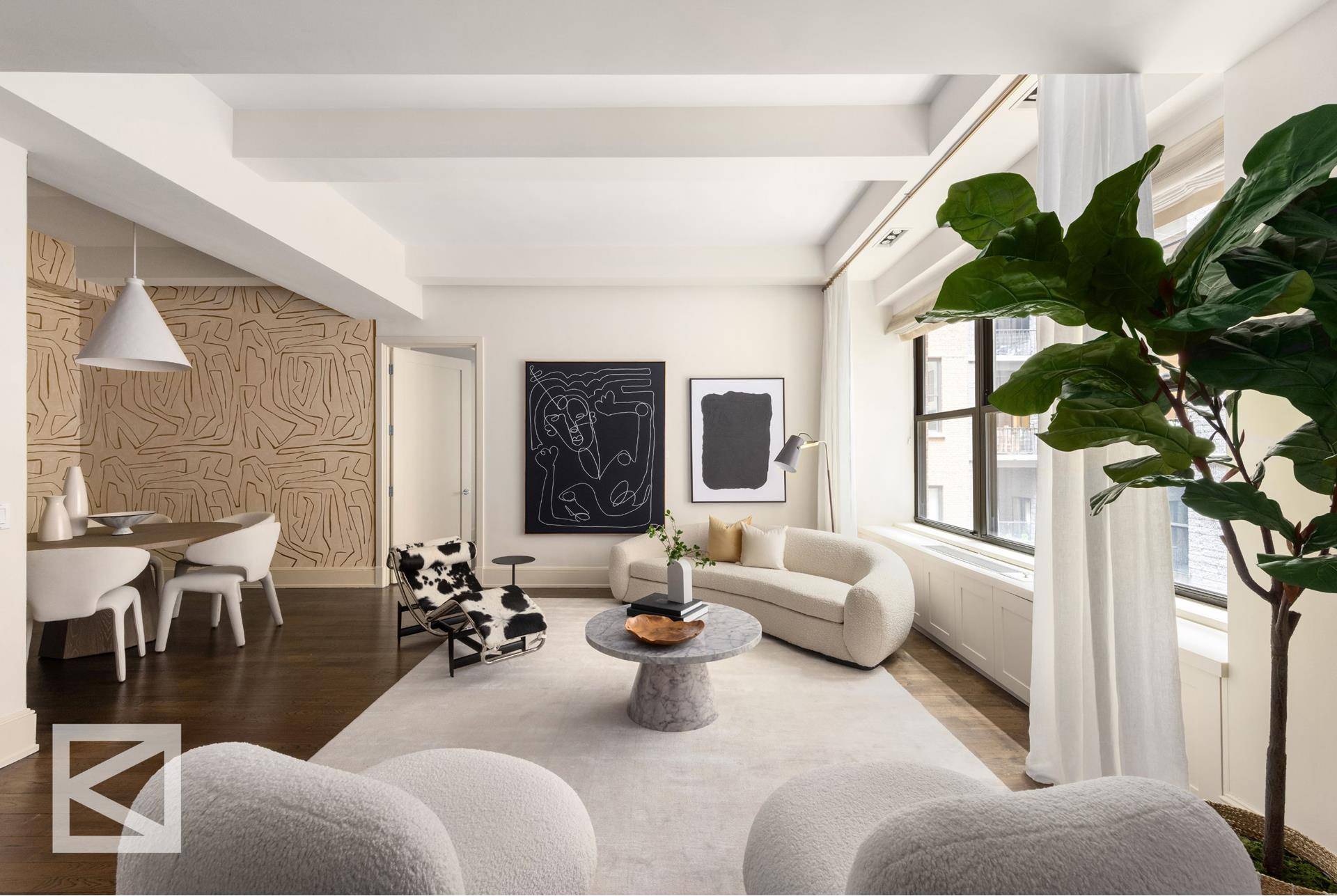 Located in the heart of Gramercy at Park Avenue South and 21st Street, this top luxe, pre war, full service condominium is set apart by its proportion and scale.