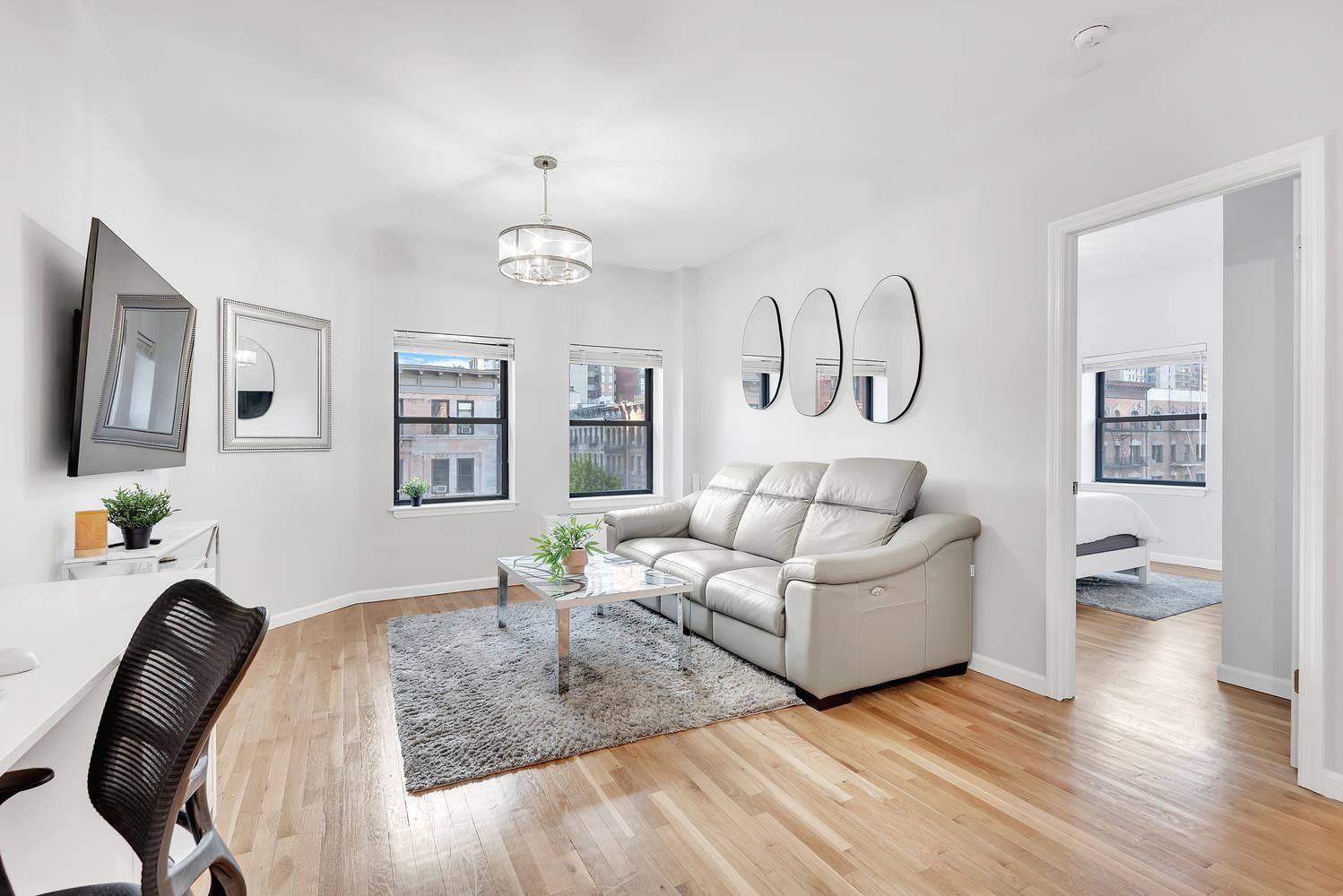 Pristine, Turn Key One Bed Condo on West 80th Street between Columbus and Amsterdam Ave !
