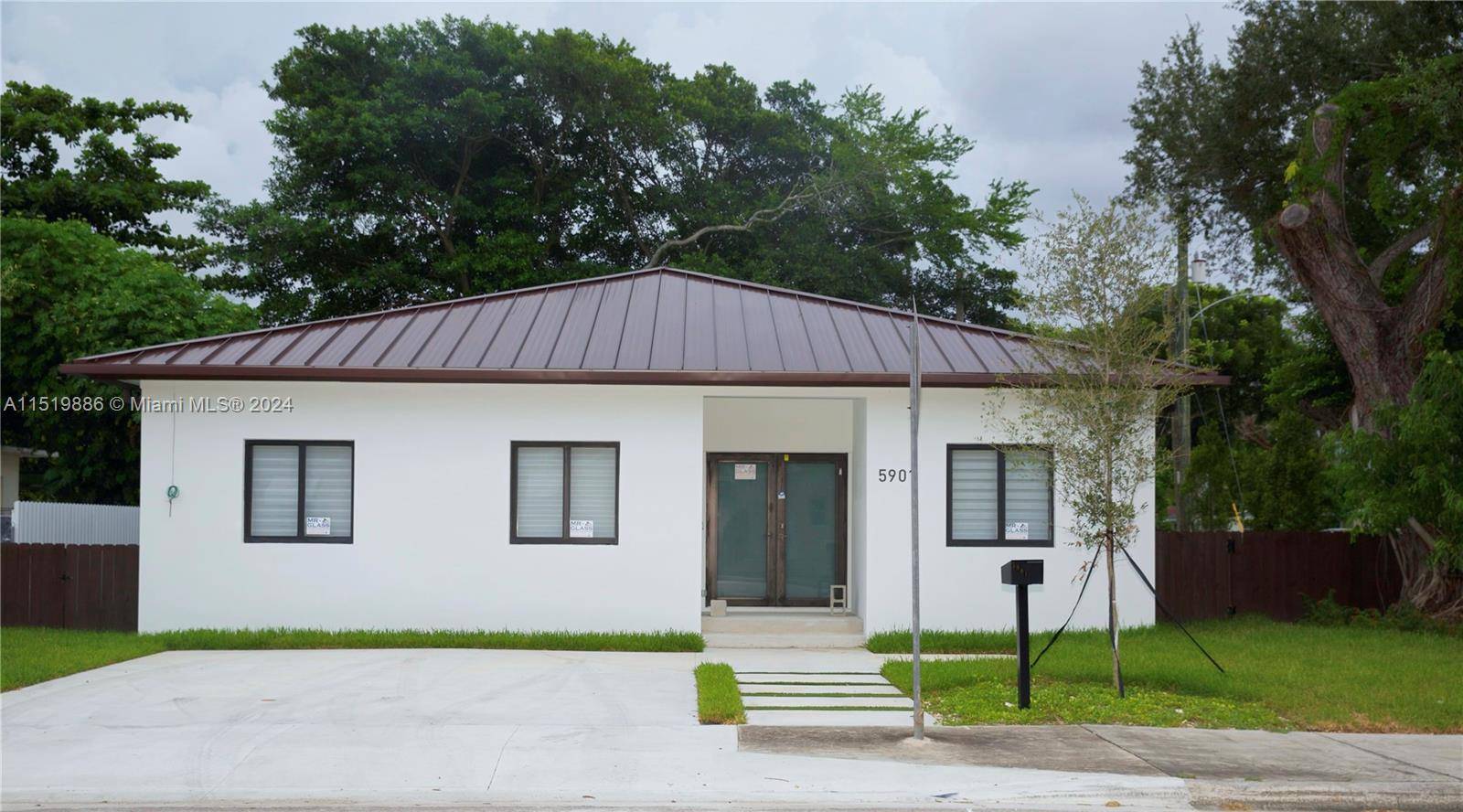 This lovely new construction home nestled in the heart of South Miami was built to provide comfort and elegance to anyone who has the pleasure of calling the residence home.