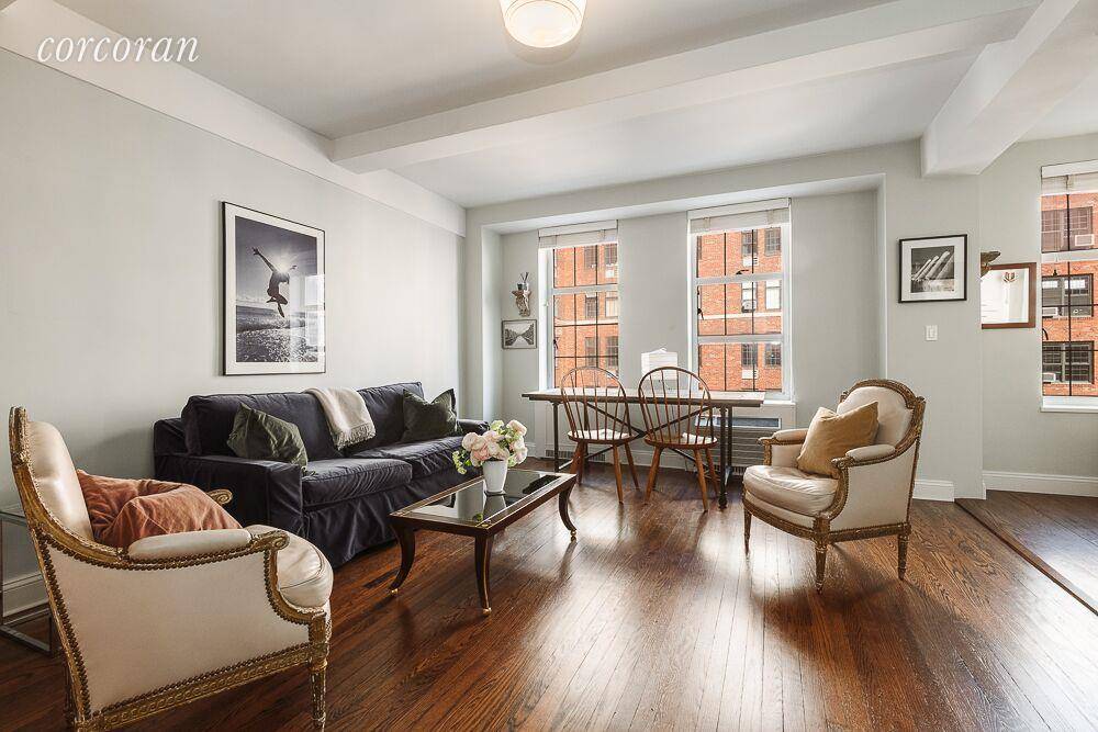 Perfectly perched in West Chelsea's London Terrace Towers with quiet views into the courtyard gardens, this marvelously bright and well proportioned studio is a quintessential prewar home.
