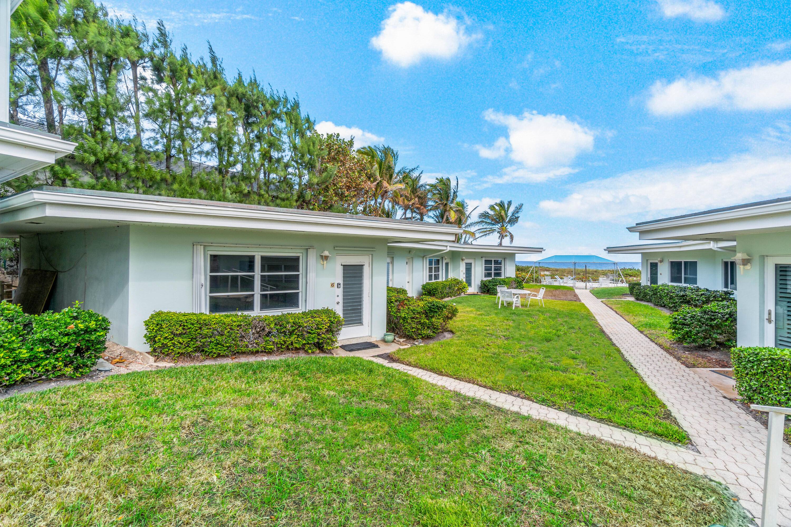 Welcome to Your Beachside Retreat in Delray Beach !