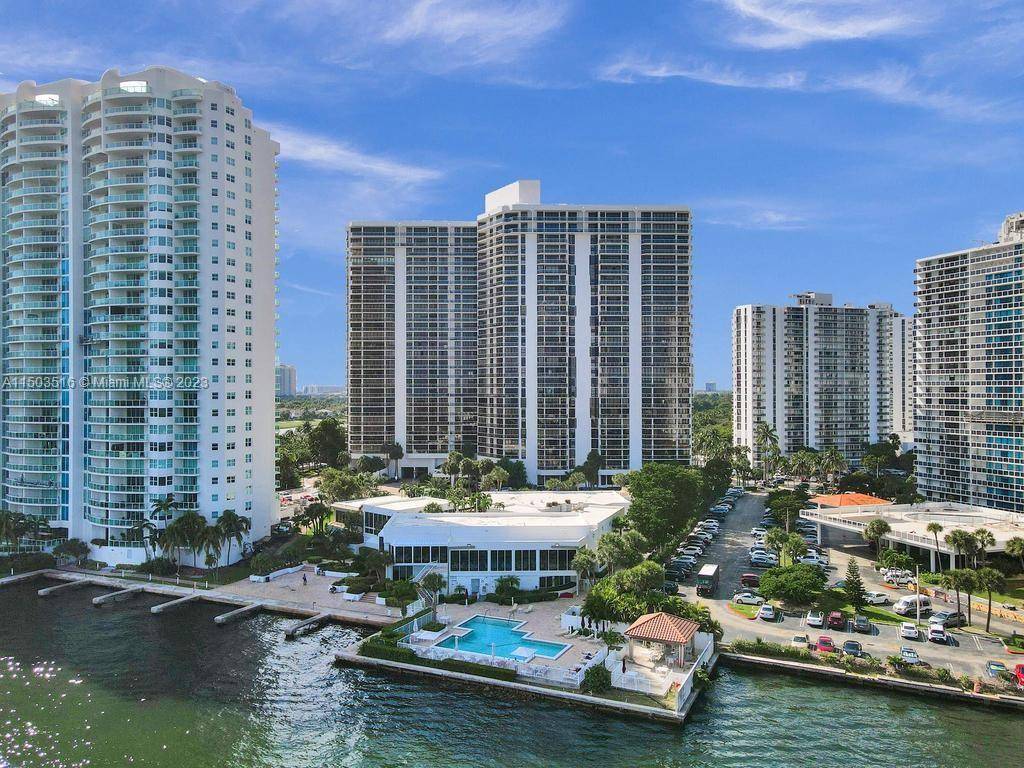 WOW ! The Best unobstructed intracoastal and ocean views over Golden Beach homes to take your breath away.