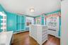 BEDROOM/CLOSET