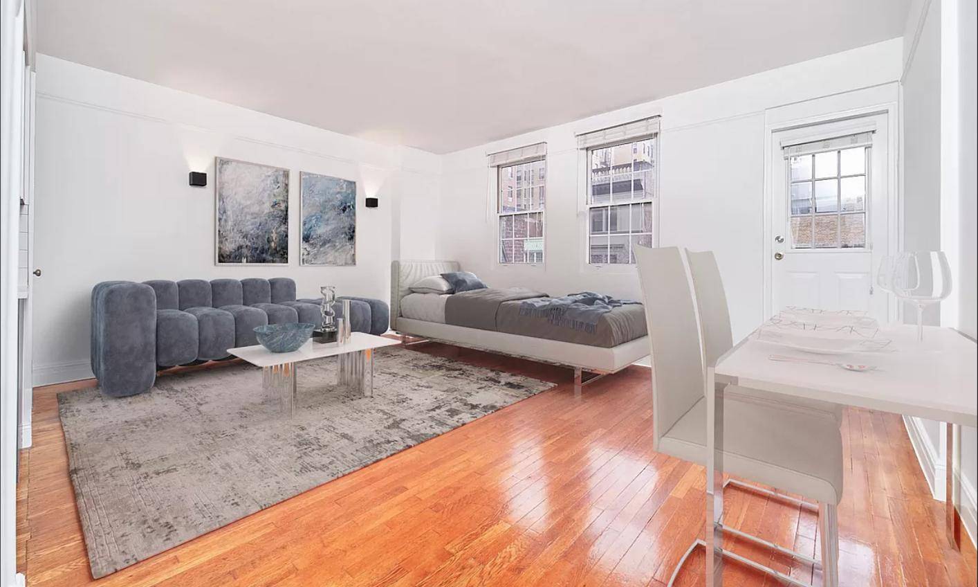 PRISTINE, RENOVATED STUDIO ON 73RD STREETAPARTMENT FEATURES Loft Style Studio With Skylight PRIVATE Terrace Recessed Lighting Gut Renovated Kitchen and Bathroom High Ceilings amp ; Hardwood Floors Amazing Natural Sunlight ...