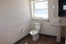 Suite R 2nd Floor Bathroom