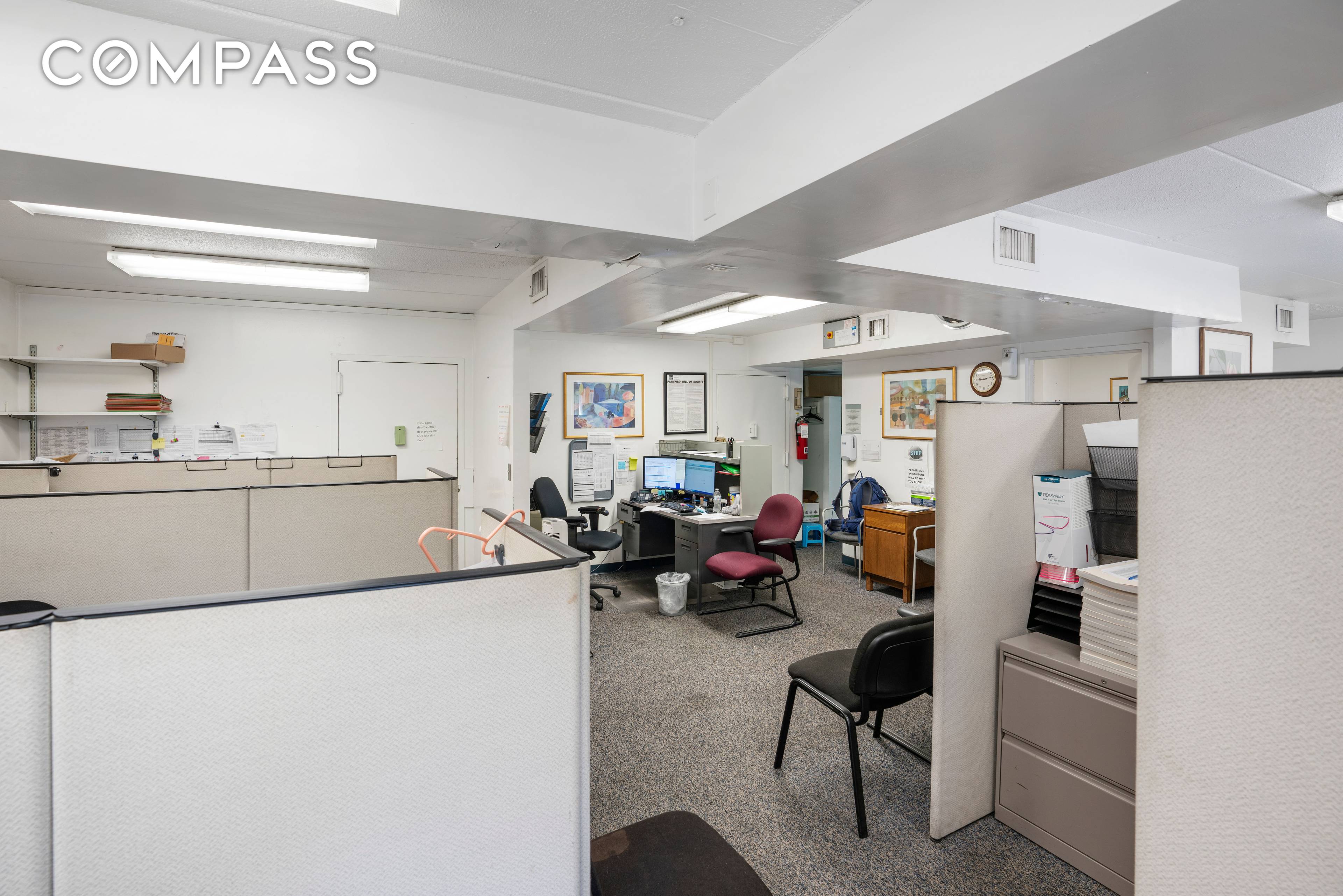Fantastic Commercial Medical Office Space in the Heart of Astoria, across the street from Mt Sinai Hospital.