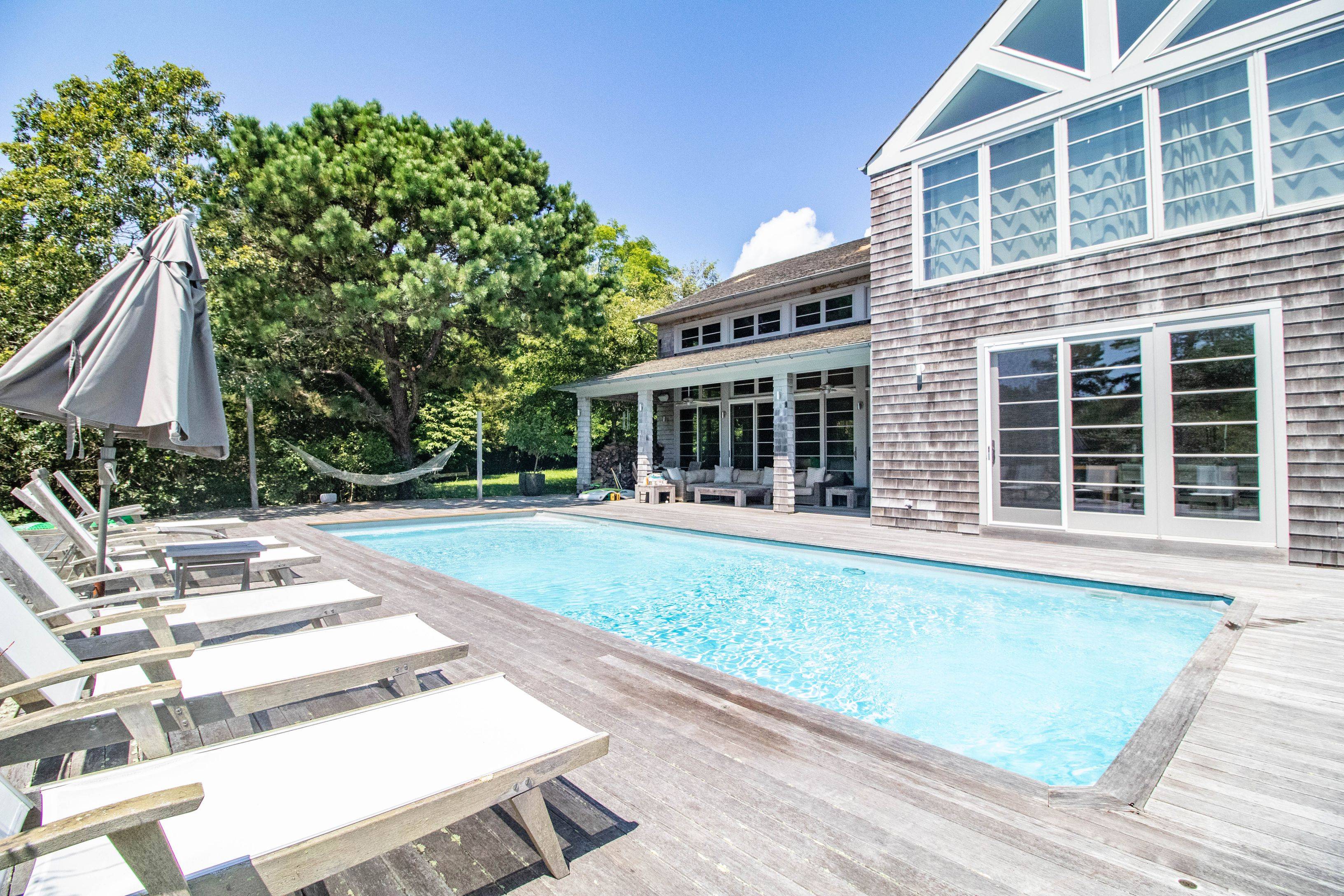 Amagansett Dunes Available Two Weeks