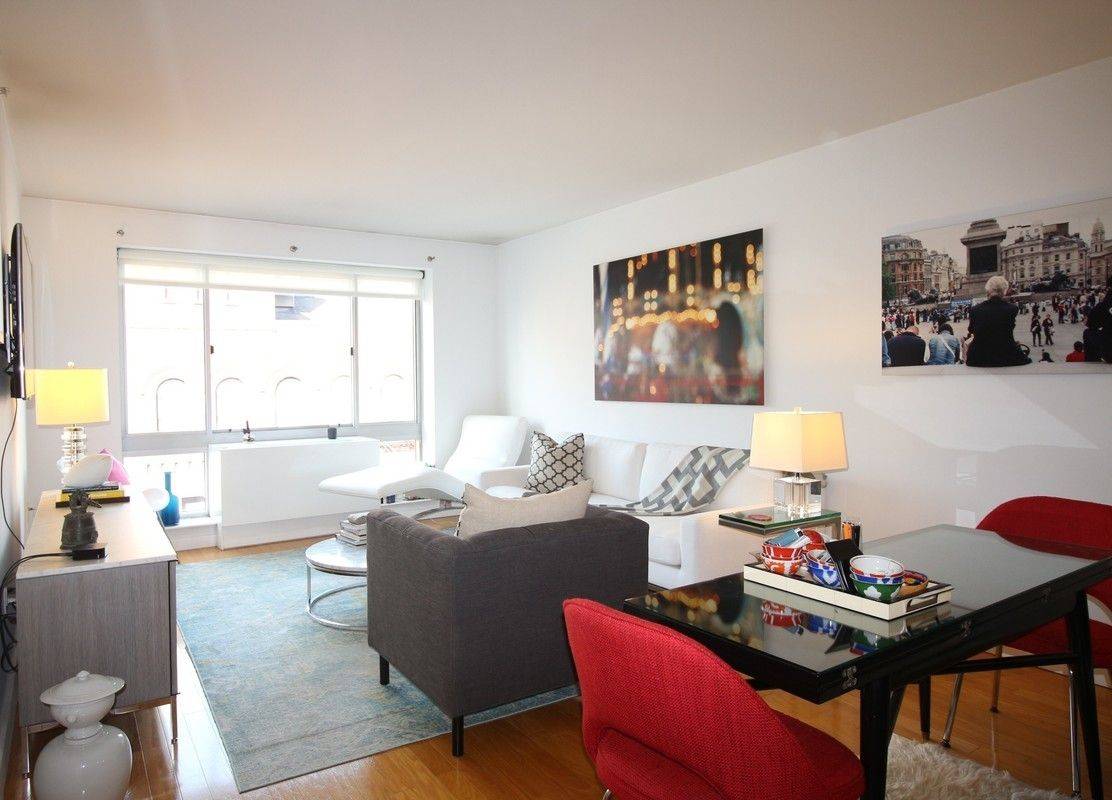 Beautiful one bedroom with wonderful open city views, including the Empire State Building.