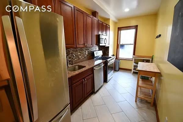 Welcome home to his awesome location right on Franklin Avenue, Prospect Heights Crown Heights border.