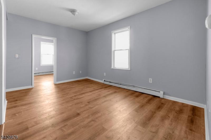 95 First St, Elizabeth, NJ