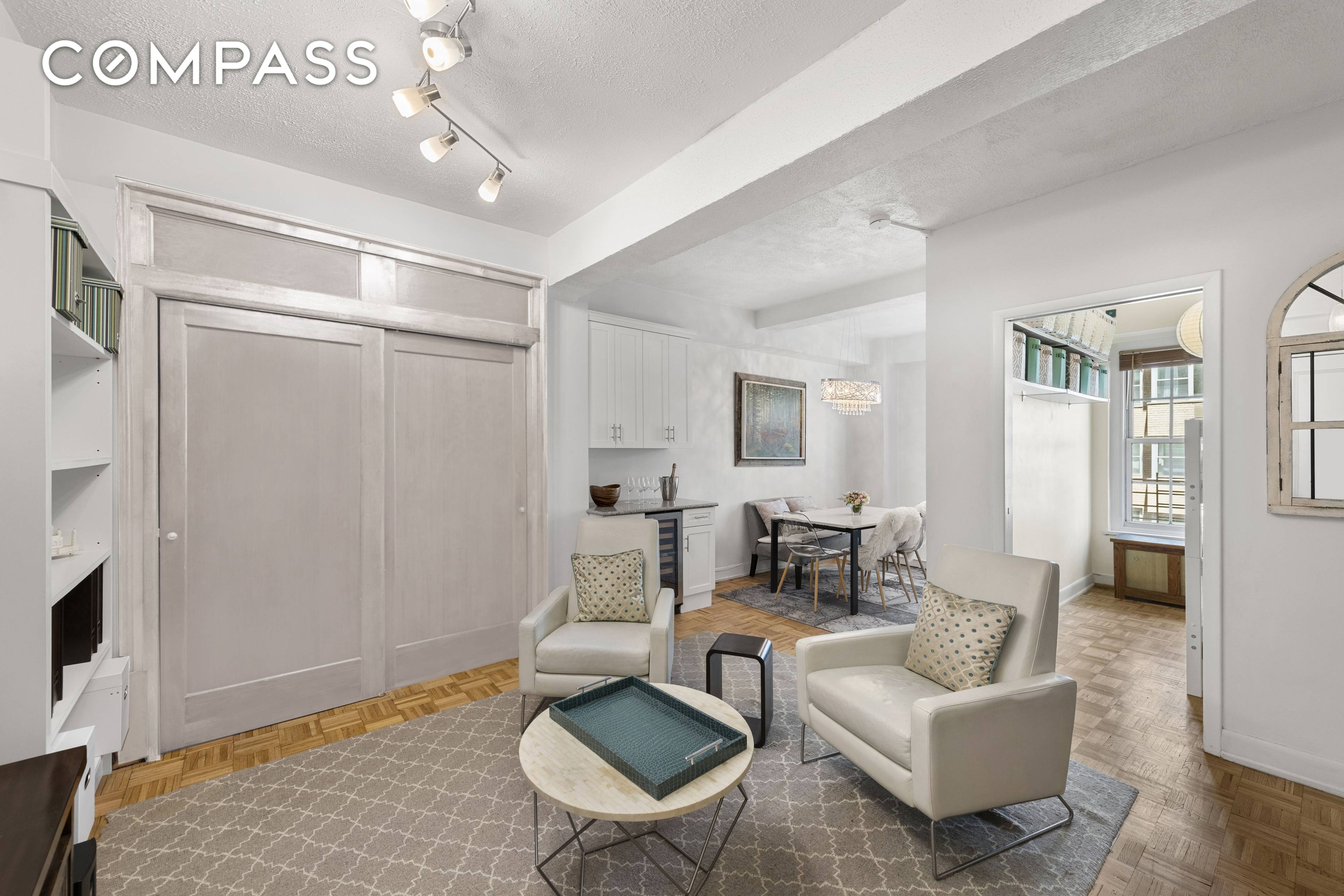 Incredible opportunity to own a true 1 Bedroom home under 1m in the coveted and renowned One Fifth Avenue.