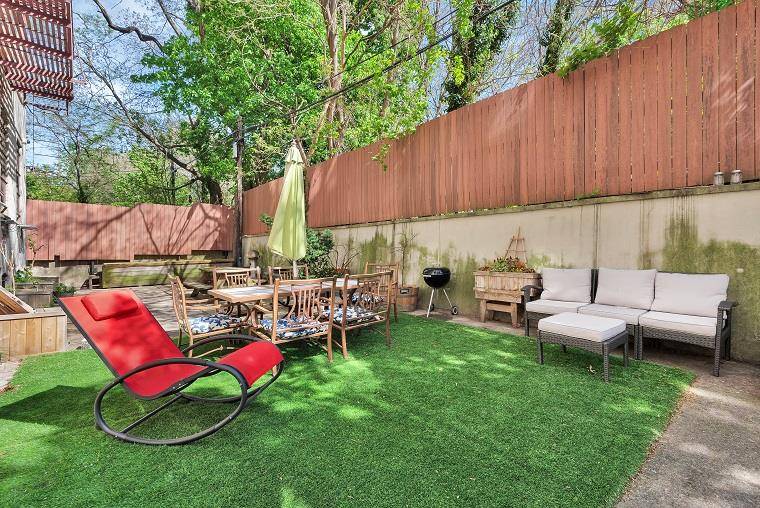 Introducing this amazing Garden Level, Two Bedroom Condo Sublet, next to Underhill Park and 0.
