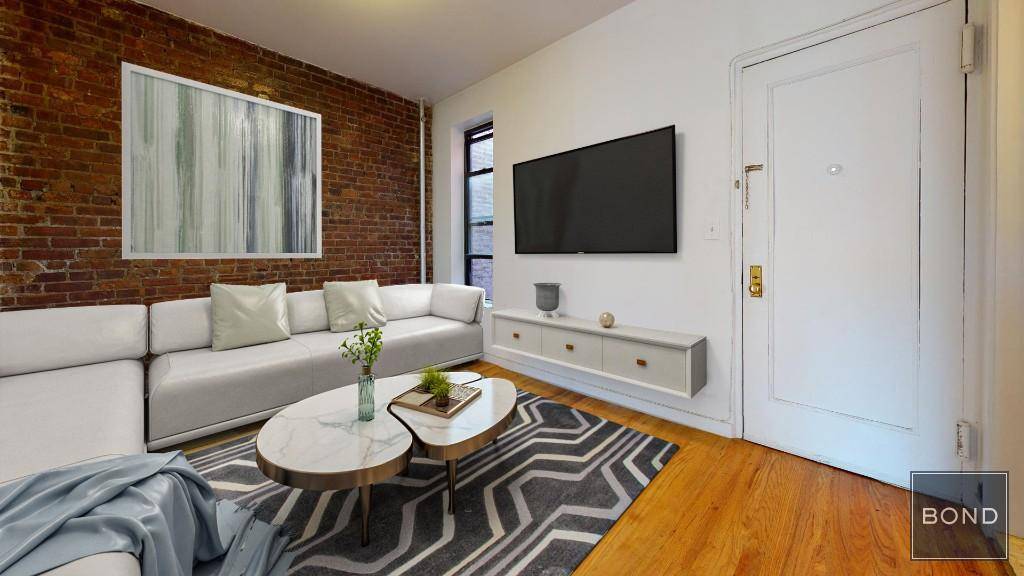 Large and renovated 3 bedroom in great UES location.