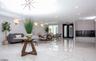 NY Chic Lobby Space