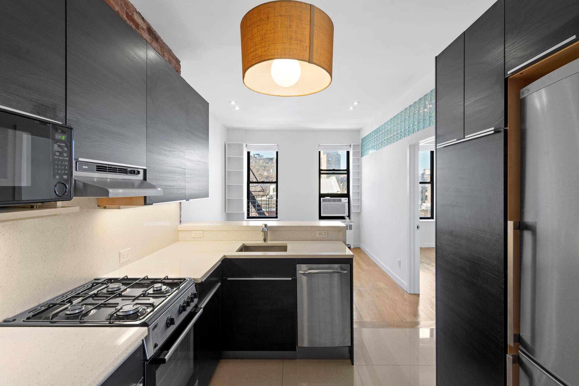 Welcome to your charming 1 bedroom, 1 bath apartment located in the vibrant and sought after neighborhood of Soho, in the heart of New York City.