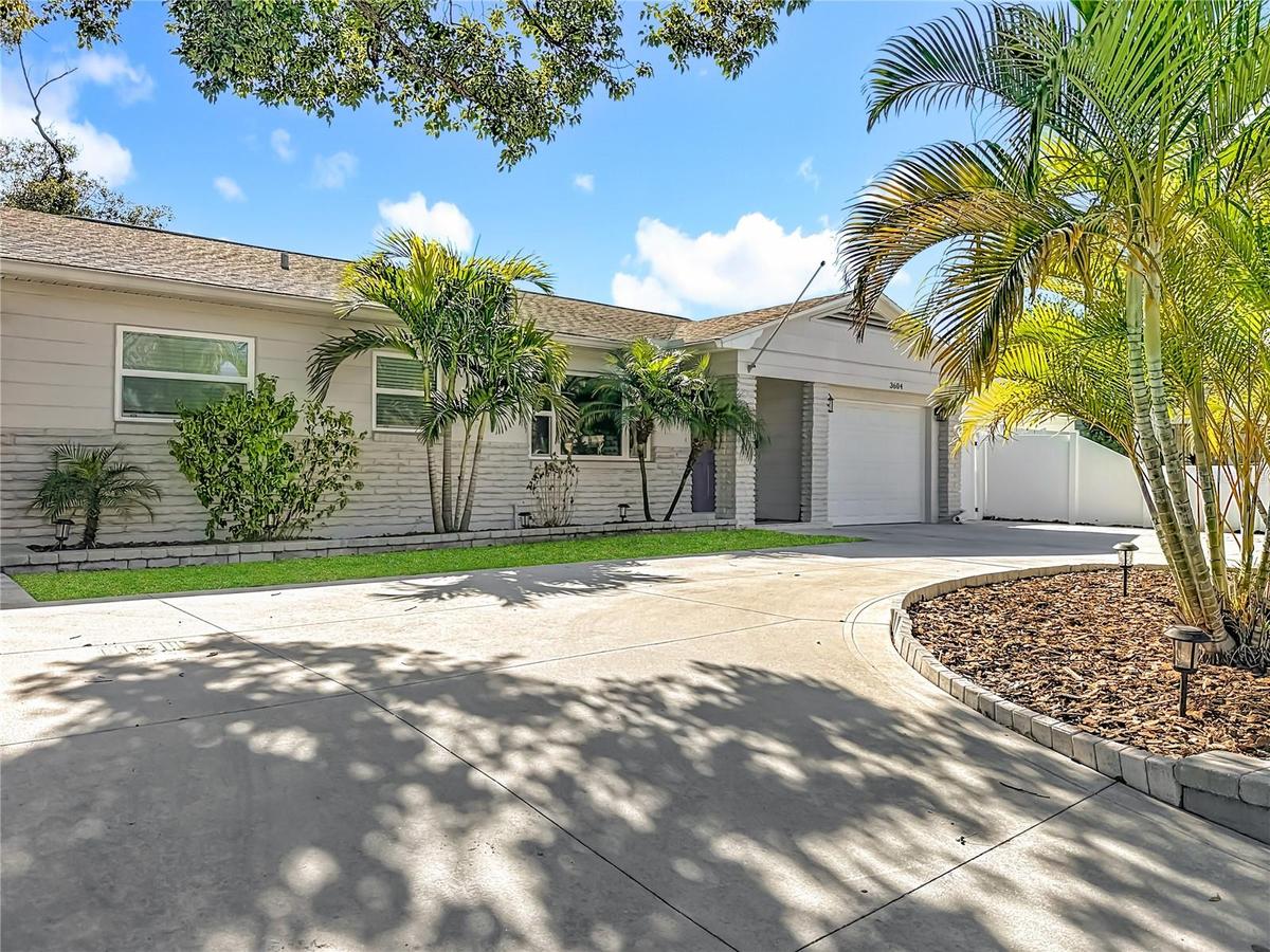 Welcome to 3604 W. Bay to Bay - Zip Code Envy