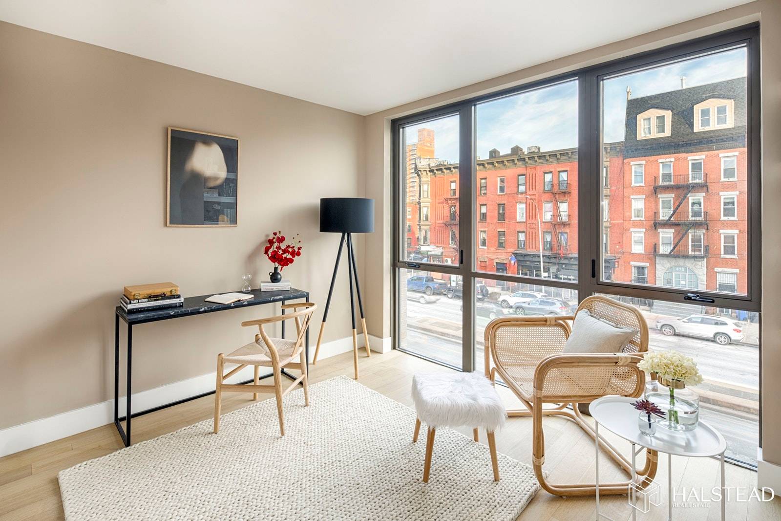 Uniquely situated where the vibrant community of Gowanus and the classic beauty of Park Slope converge, Bentyn marries clean contemporary aesthetics with thoughtful, curated finishes.