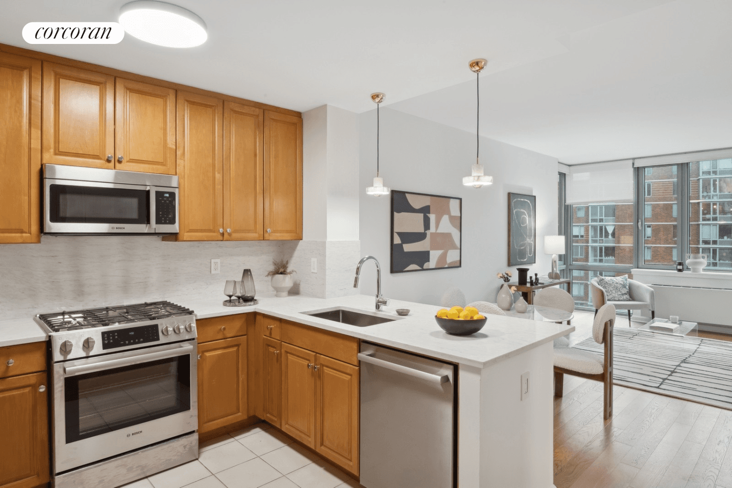 Welcome to 425 Main Street, 14A, a bright and airy one bedroom apartment offering stunning north and northwest views of the iconic Manhattan skyline.